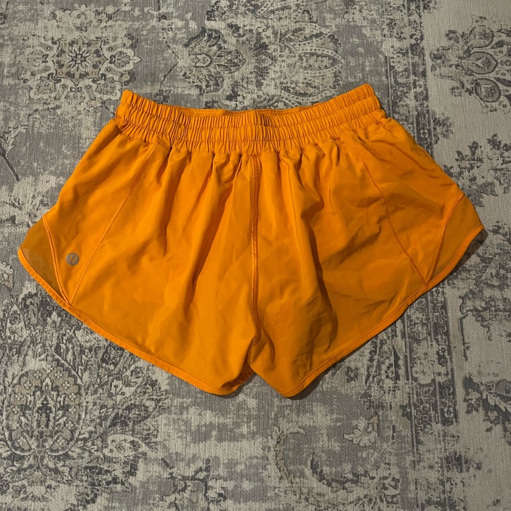 Lululemon hotty hot shorts